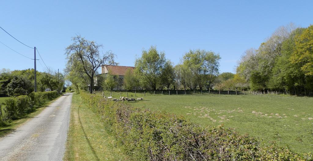 Domaine De Varenne Panzió Saint-Amand-en-Puisaye Kültér fotó